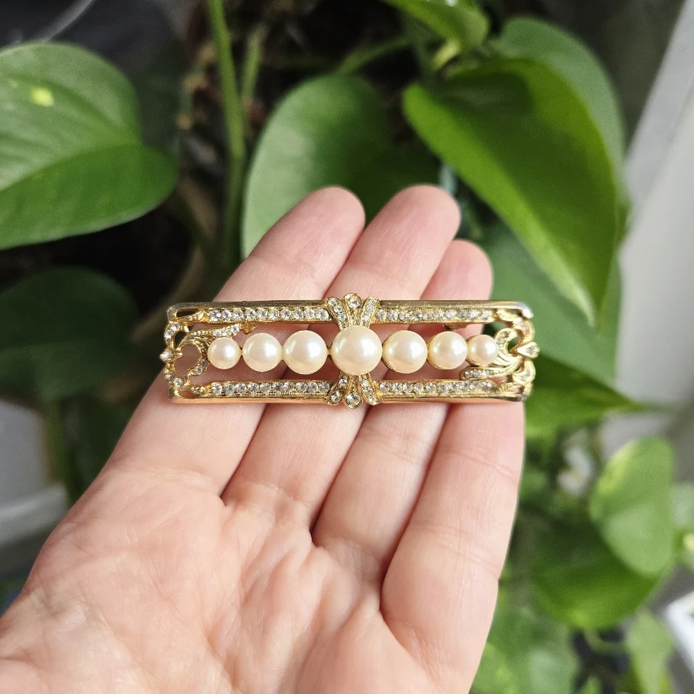 Vintage Gold Art Deco Style Rhinestone Faux Pearl Lapel Brooch Pin